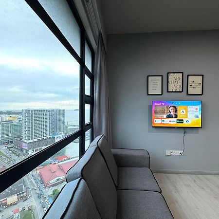 Sunset Seaview Vacation Condos @ Jesselton Quay โกตาคินาบาลู ภายนอก รูปภาพ