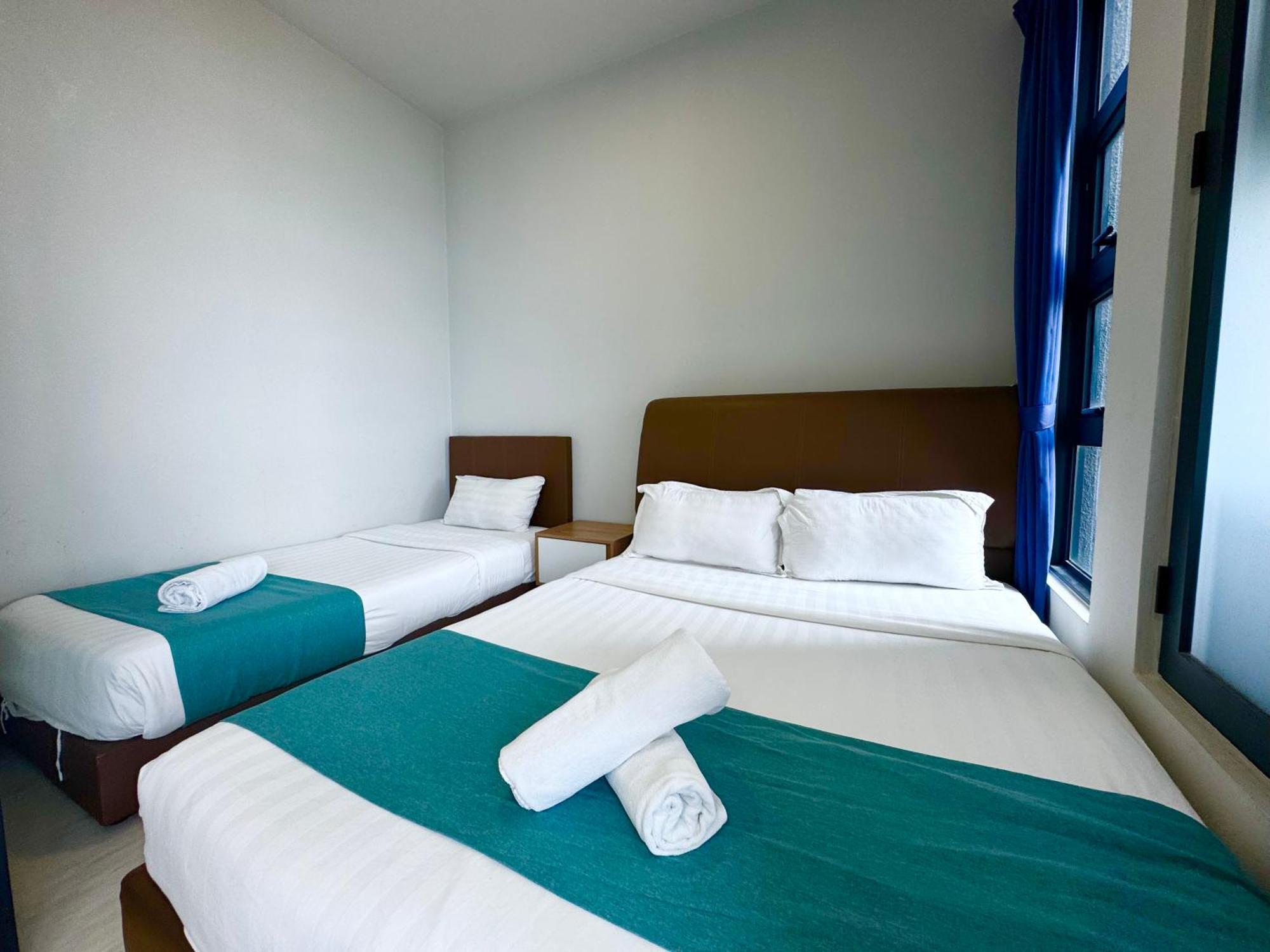 Sunset Seaview Vacation Condos @ Jesselton Quay โกตาคินาบาลู ภายนอก รูปภาพ